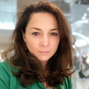 Meet your Posher, Laura